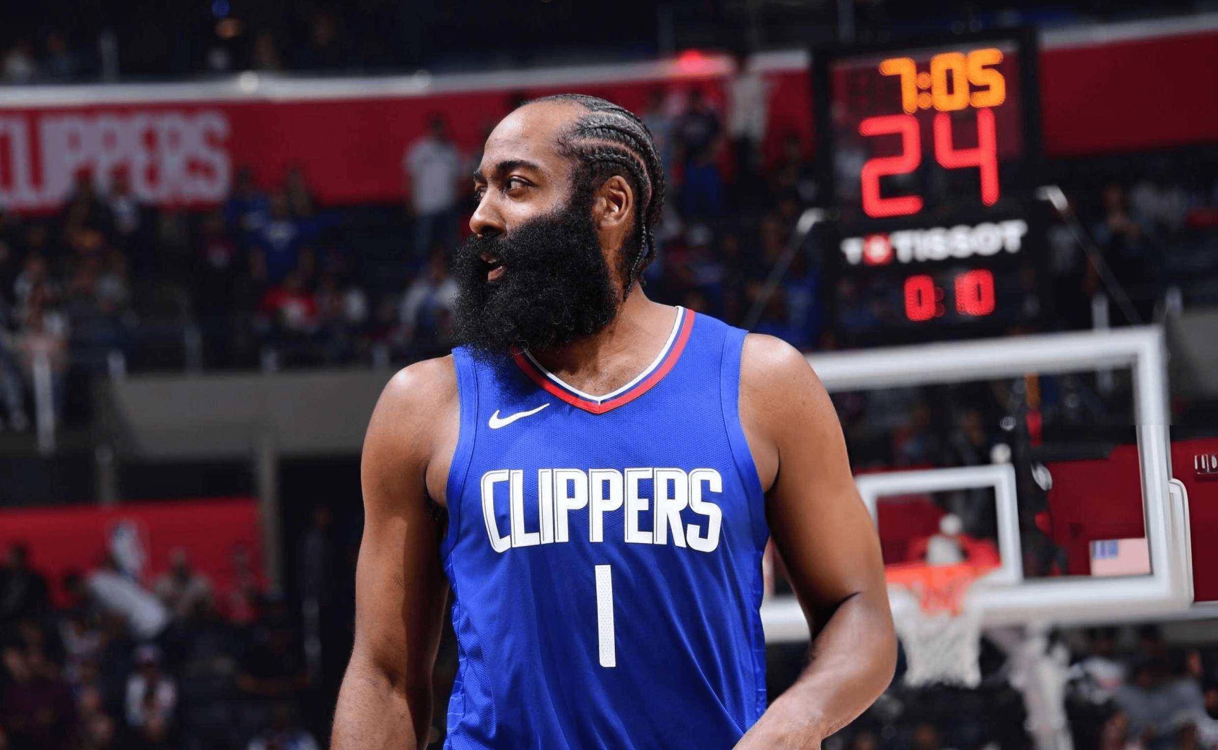 包含NBA季后赛倒计时，拉齐奥赛后调整名单，细节引发关注，悬念犹存，训练强度明显提升的词条